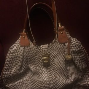 Brahmin Elisa Hobo bag- gently used